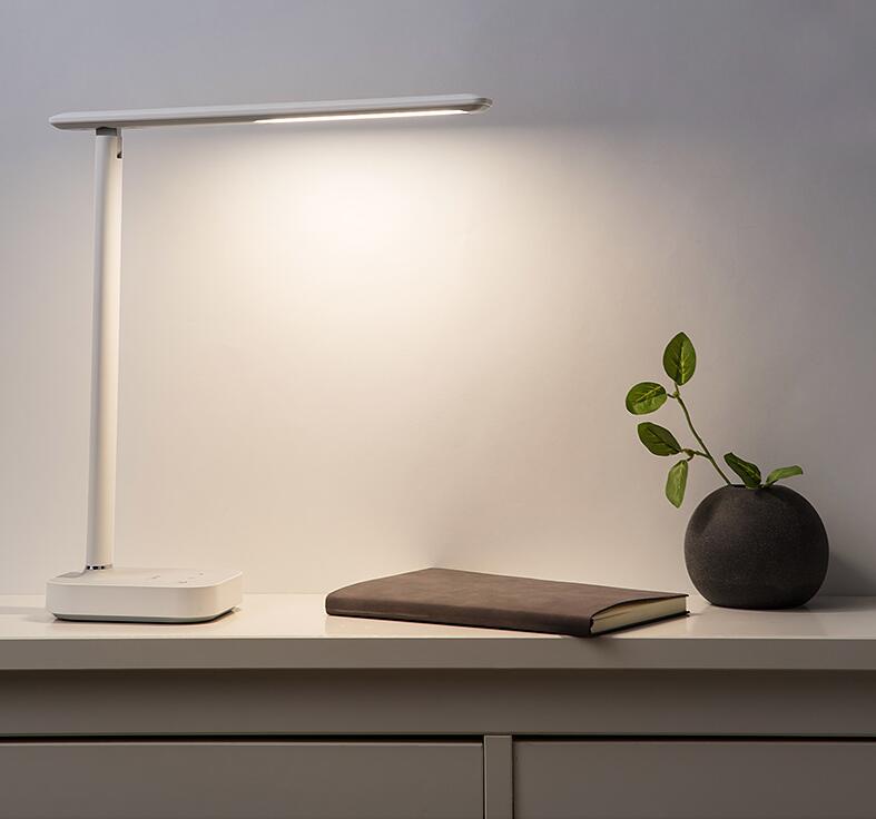 Lampe de Bureau LED Rechargeable Pliable